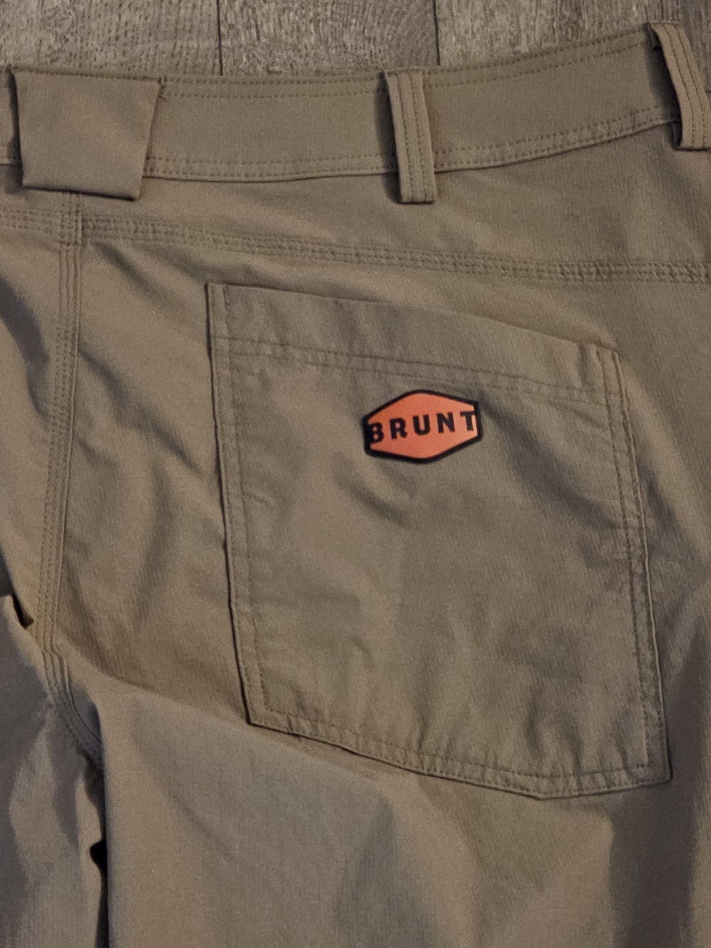 BRUNT Men's Cargo Pants in Olive/Taupe with Utility Pockets Size 40 X32 {Bx8} - Picture 8 of 9